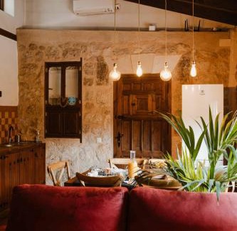 Alcala del Jucar Casa | Casa Rural Las Tinajas de Naya