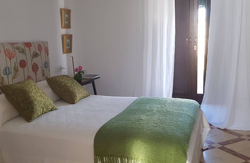 Fuente-Tojar Cama Y Desayuno | Casa Rural Los Danzantes