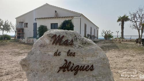 Mequinenza Casa | Casa Rural Mas de les Àligues