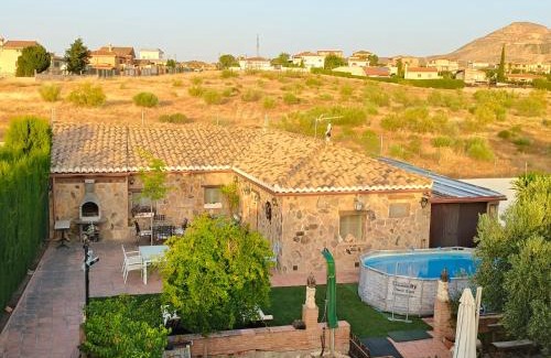 Alhendín Chalet De Esquí | Casa Rural Montevive