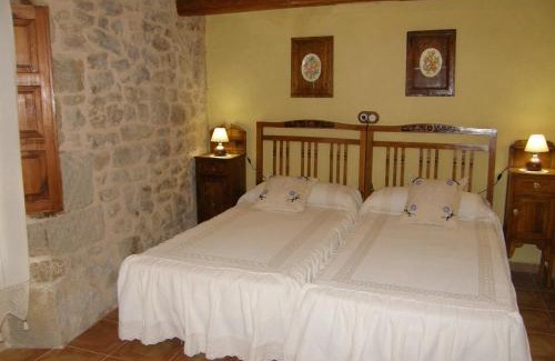 La Fresneda Casa | Casa rural Rosa