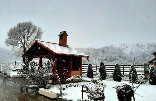 Sita Buzaului Casa | Casa Sărățică