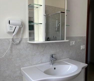 Lonato del Garda Apartamento | Casa Salera