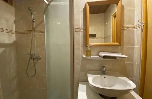 Molines-en-Queyras Cama Y Desayuno | CASA-Salon Bocca di Rosa suite pour 6 personnes
