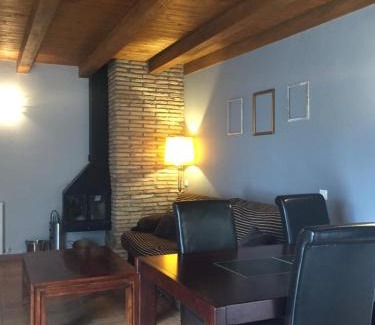 Apies Casa | Casa Salto de Roldán