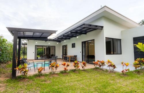 La Fortuna Villa | Casa Santa Fe Arenal Volcano