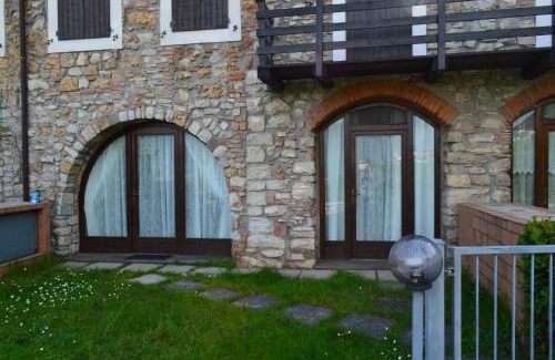 Tavernola Apartamento | Casa Sasso