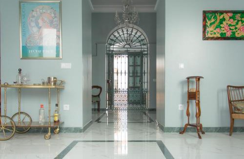 Penaflor Casa | CASA SEÑORIAL CON PISCINA. CASA DONNA ISABEL