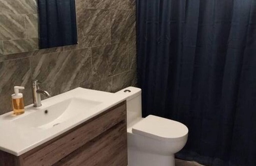 San Anton Casa | Casa Serena B, Modern Apt w. Private Jacuzzi