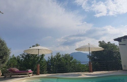 Scolca Casa | Casa serena encantadora casa con piscina