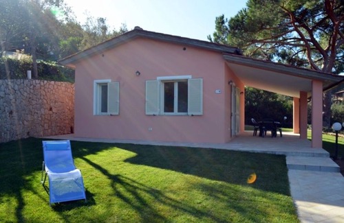 Naregno Villa | vivienda unifamiliar 5 pax; 2 dormitorios; 1 cuarto de baño; mare 250 mt