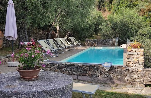 Buti Villa | Casa Serra en Buti - Toscana