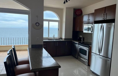 Marina Mazatlán Apartamento | CASA SIENA - Ocean Front Condo