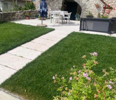 Albisano Apartamento | Casa Silvia II mit Seeblick mit Terrasse