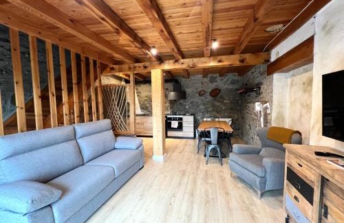 Roni Casa | Casa Sinera - L'Amfitriona