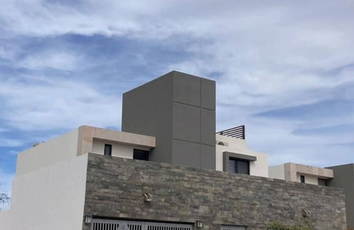 La Paz Casa | Casa Sol y Mar