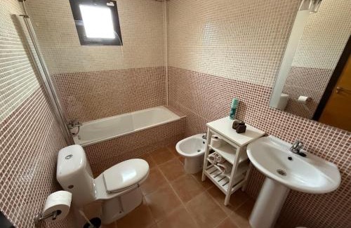 Los Geraeos Apartamento | Casa Solanza Rooftop and Pool in Águilas