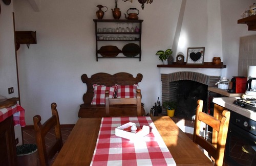 Massarosa Casa | Casa Sole in Massarosa,Pool,garden, barbecue,Air conditioning, near the village.
