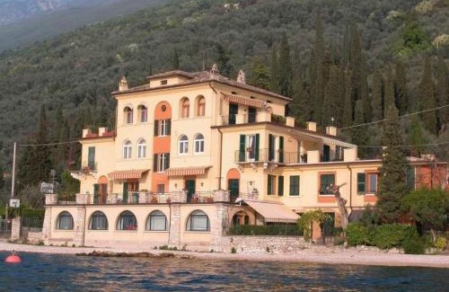 Brenzone sul Garda Apartamento | Casa Spiaggia