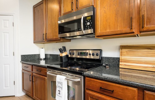 Stetson Valley Casa | Casa Stetson w/ heated pool, spa, bar/bbq!