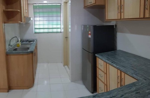 Tanjung Kling Apartamento | Casa Suite Pantai Puteri Homestay