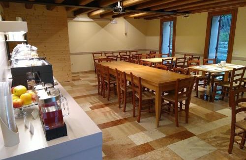 Solagna Cama Y Desayuno | Casa sul Fiume County House