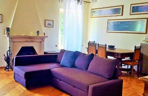 Mernico Casa | Casa sul Parco di Villa Rubini