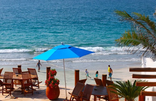 Punta Negra Villa | CASA SUSPIRO: Villa de lujo frente al mar en la playa de arena blanca con personal
