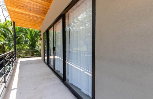 Nosara Apartamento | CASA SWELL D | COZY 2BR RETREAT NEAR BAKER'S BEACH