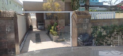 Centro Casa | Casa Térrea-Bertioga-Uso exclusivo para de 1 a 12 pessoas