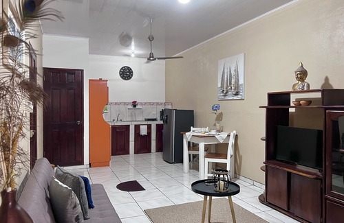 Liberia Apartamento | Casa Tatich A/C near LIR Airport