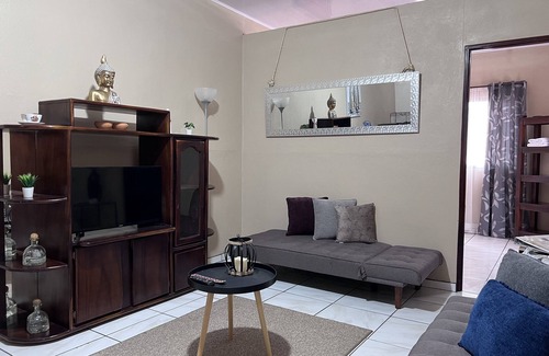 Liberia Apartamento | Casa Tatich A/C near LIR Airport