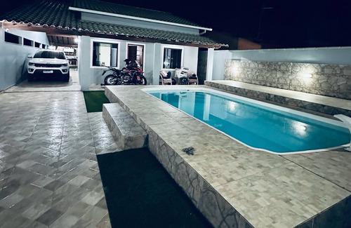 Tamoios Casa | Casa Tavares 100 meters from the beach, giant pool, private house, quiet street.