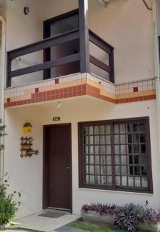 Ingleses do Rio Vermelho Casa | Casa Temporada TT Floripa - 3 Quartos - Ar Condicionado - 2 Vagas - 150 m da praia