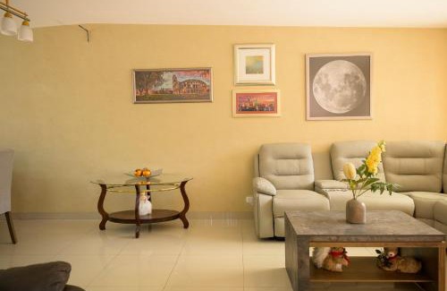 Aguascalientes Casa | Casa Teresita - Amplia y cómoda en zona tranquila y bien conectada