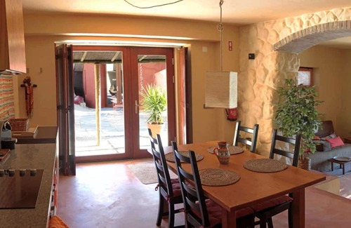 Castelo de Vide Apartamento | Casa Terra is nestled on the edge of an olive farm with a swimming pool