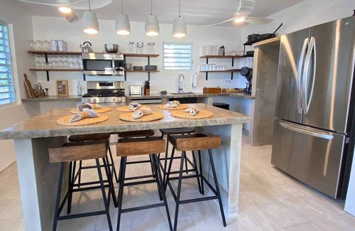 Esperanza Casa | Casa Tesoro-pool home. Walk to beaches/restaurants
