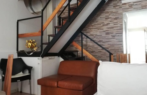 Mar de Ajó Apartamento | CASA TIPO DUPLEX a 3 cuadras del mar. Impecable