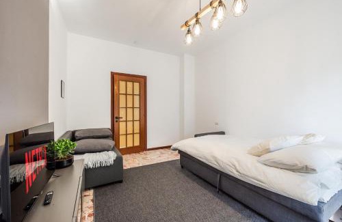 Rozzano Casa | Casa Torino 101, Camere a Rozzano - Forum Assago a 7 minuti, Ospedale Humanitas a 5 minuti - SmartStay Rozzano