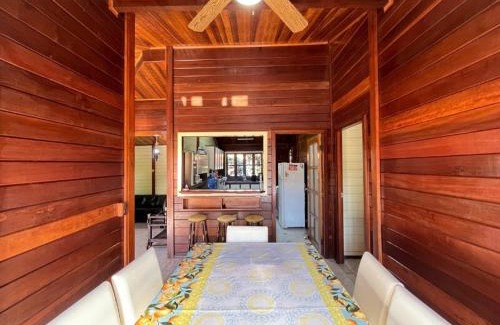 Morada da Praia Casa | Casa Tranquila com piscina pra família e grupos c