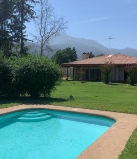 Olmue Casa | Casa tranquila y central con piscina en Olmué