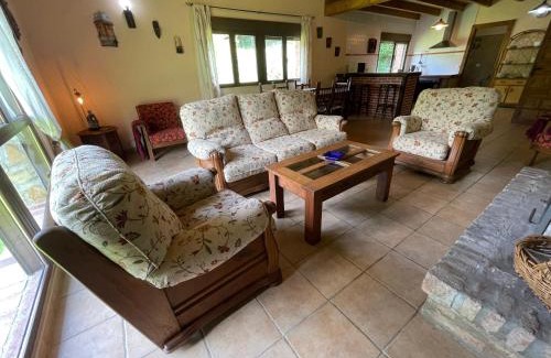 Tornin Apartamento | Casa Trasgu de Tornín-Cangas de Onís- Enjoy life in Asturias