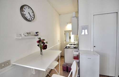 Pucara Casa | Casa Trifone C: A graceful studio apartment surrounded by the greenery, with Free WI-FI.