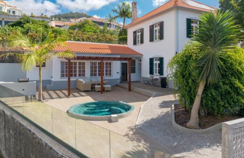 Sao Goncalo Casa | Casa Trollis by Holiday Rental Madeira