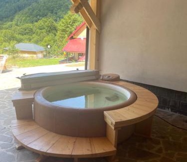 Pietroasa Chalet De Esquí | Casa Tudor