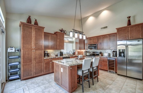 Foothills Casa | Casa Tukee - Tranquil escape w/ no fee heated pool