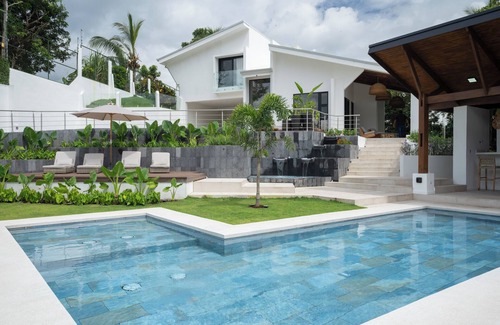 La Garita Casa | CASA TURRÚ Charming 3 bedroom home special for reconnecting nature and family.