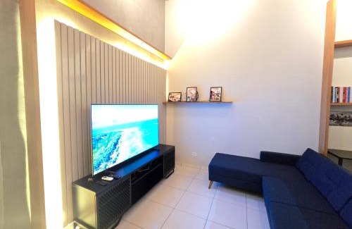 Maranduba Casa | Casa Ubatubana II, em Praia do Sapê - Ar condicionado, cozinha completa e Wi-Fi