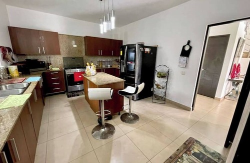 Tumba Vieja Casa | casa ubicada en el mejor P.H De Altos De Panama