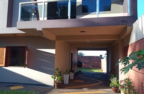 Encarnacion Casa | Casa Unifamiliar 3 Piezas